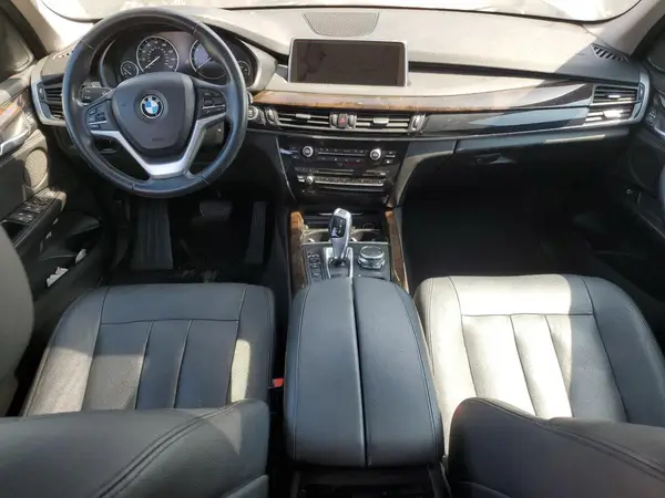 5UXKR0C55G0P18884 2016 BMW X5 - Image 8