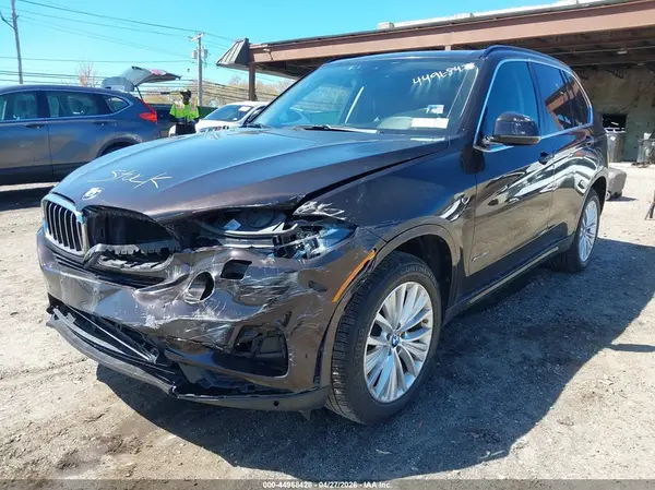 5UXKR0C55G0P19078 2016 BMW X5 - Image 2