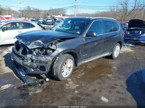 5UXKR0C55G0P19419 2016 BMW X5 - Image 2