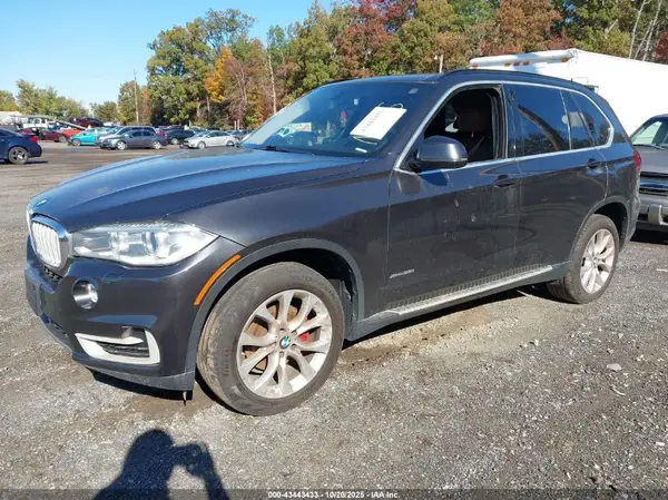 5UXKR0C55G0P19856 2016 BMW X5 - Image 2