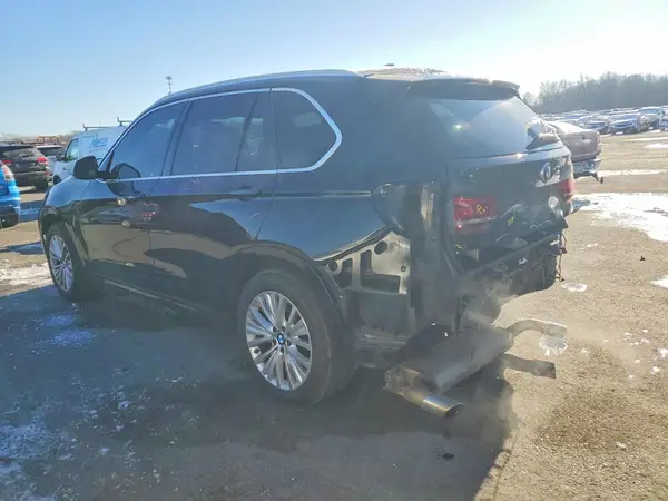 5UXKR0C55G0P19999 2016 BMW X5 - Image 2