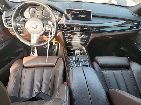 5UXKR0C55G0P20876 2016 BMW X5 - Image 8