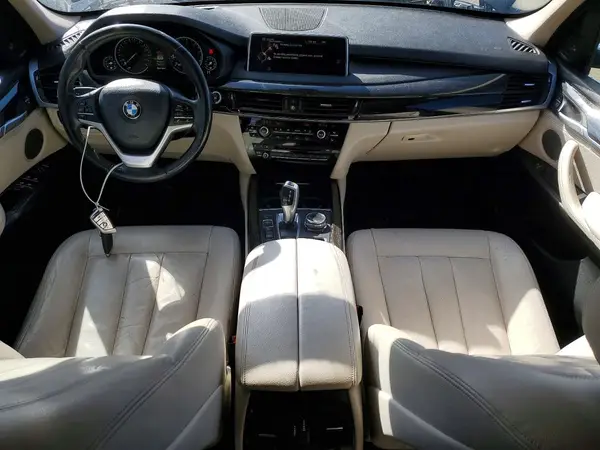 5UXKR0C55G0P25365 2016 BMW X5 - Image 8