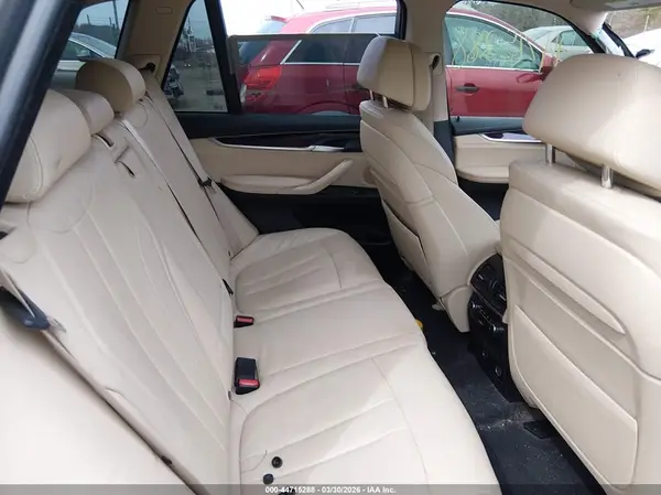 5UXKR0C55G0P26578 2016 BMW X5 - Image 8