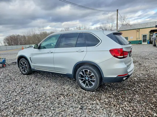 5UXKR0C55G0S92176 2016 BMW X5 - Image 2