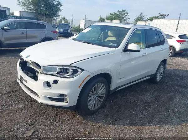 5UXKR0C55G0U08864 2016 BMW X5 - Image 2