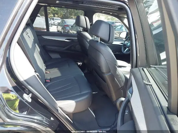 5UXKR0C55G0U48992 2016 BMW X5 - Image 8