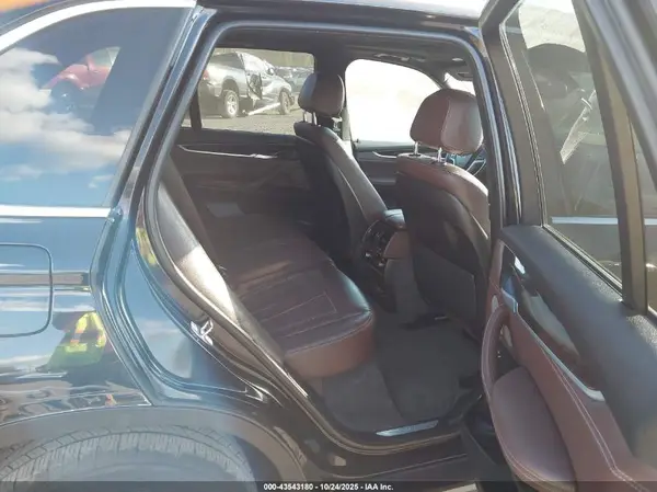 5UXKR0C55H0U51134 2017 BMW X5 - Image 8