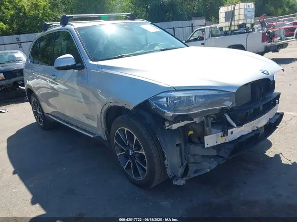 5UXKR0C55H0U52512 2017 BMW X5 - Image 1