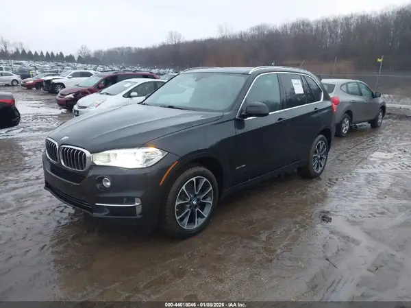 5UXKR0C55H0U53773 2017 BMW X5 - Image 2