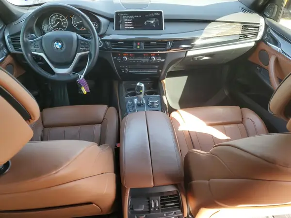 5UXKR0C55H0U53997 2017 BMW X5 - Image 8