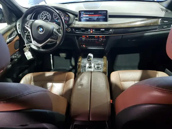 5UXKR0C55H0V50262 2017 BMW X5 - Image 8