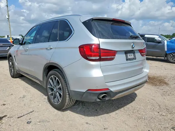 5UXKR0C55H0V66008 2017 BMW X5 - Image 2