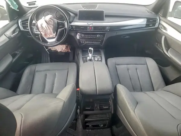 5UXKR0C55H0V66543 2017 BMW X5 - Image 8