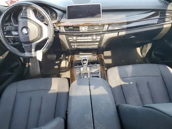 5UXKR0C55J0X84519 2018 BMW X5 - Image 8
