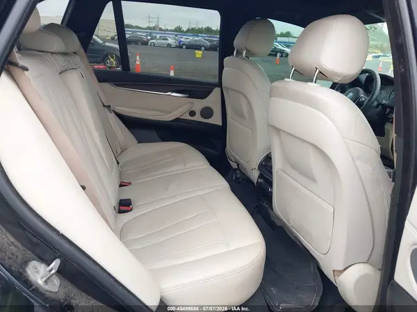 5UXKR0C55J0X86898 2018 BMW X5 - Image 8