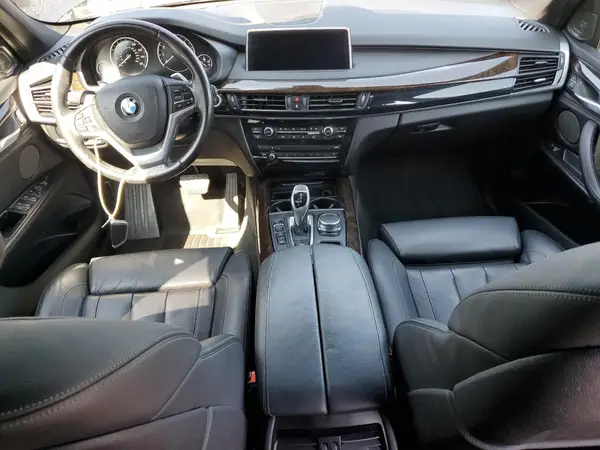 5UXKR0C55J0X86982 2018 BMW X5 - Image 8