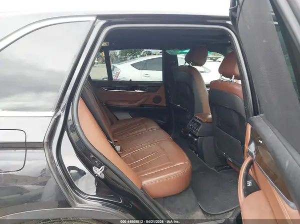 5UXKR0C55J0X87615 2018 BMW X5 - Image 8