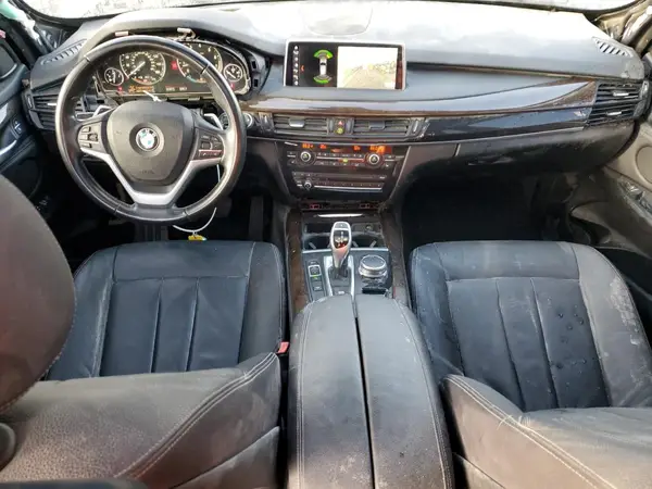 5UXKR0C55J0X90093 2018 BMW X5 - Image 8