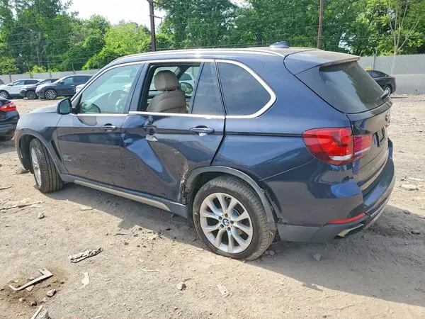 5UXKR0C55J0X90837 2018 BMW X5 - Image 2