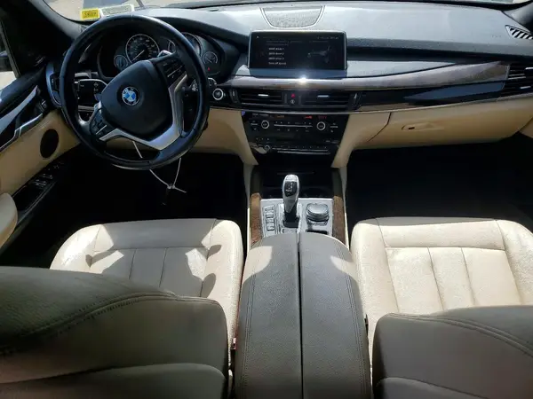 5UXKR0C55J0X90837 2018 BMW X5 - Image 8