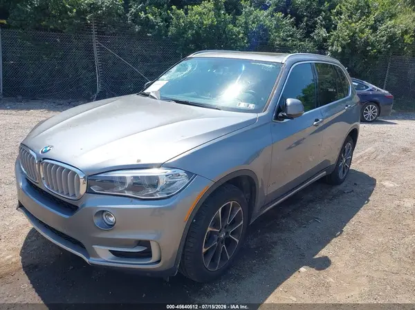 5UXKR0C55J0X92166 2018 BMW X5 - Image 2