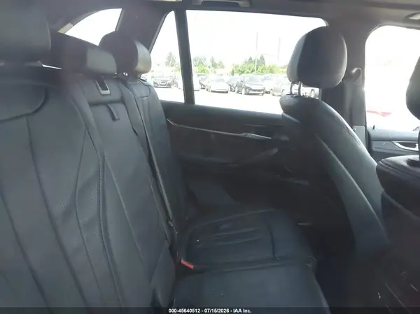 5UXKR0C55J0X92166 2018 BMW X5 - Image 8