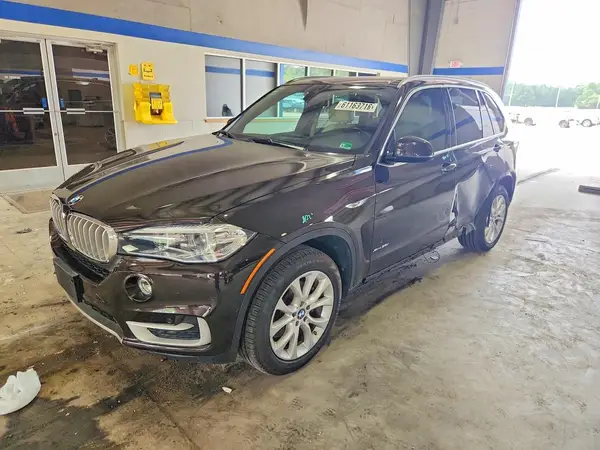5UXKR0C55J0X92183 2018 BMW X5 - Image 1