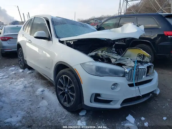 5UXKR0C55J0X94581 2018 BMW X5 - Image 1
