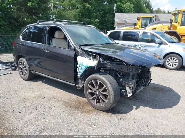 5UXKR0C55J0X95732 2018 BMW X5 - Image 1