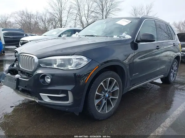 5UXKR0C55J0X95746 2018 BMW X5 - Image 2