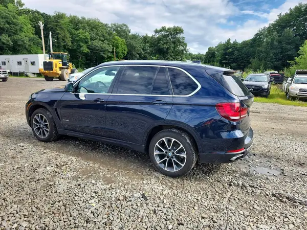 5UXKR0C55J0X96122 2018 BMW X5 - Image 2