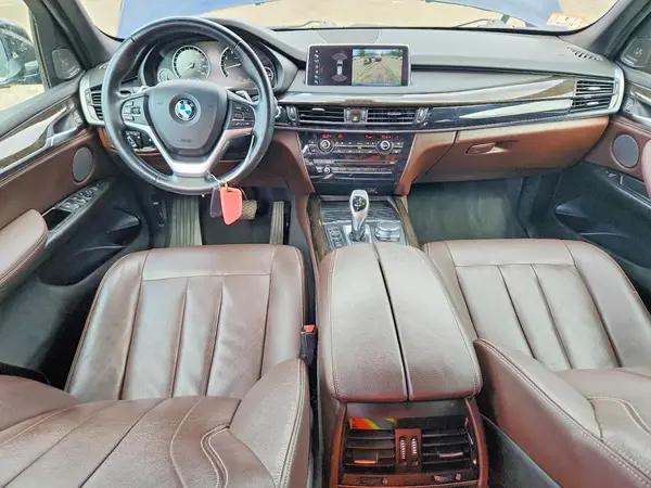 5UXKR0C55J0X96122 2018 BMW X5 - Image 8