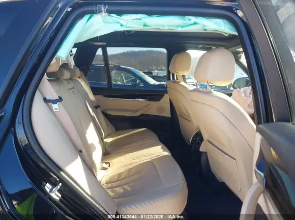 5UXKR0C55J0X97948 2018 BMW X5 - Image 8