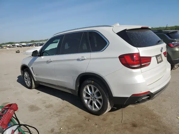 5UXKR0C55J0Y01626 2018 BMW X5 - Image 2