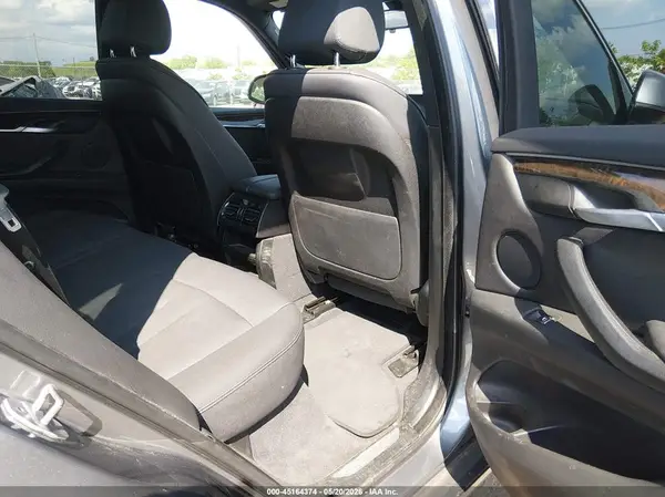 5UXKR0C55J0Y04381 2018 BMW X5 - Image 8