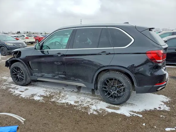 5UXKR0C55J0Y05370 2018 BMW X5 - Image 2