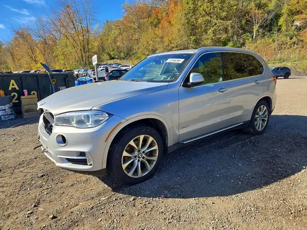 5UXKR0C55J0Y05983 2018 BMW X5 - Image 1