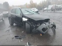 5UXKR0C55J0Y06146 2018 BMW X5