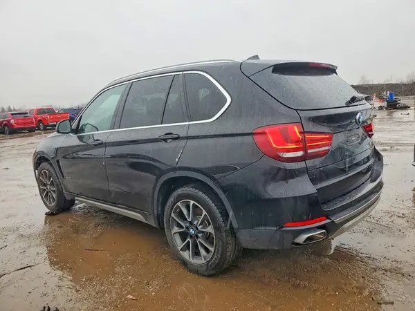 5UXKR0C55JL070100 2018 BMW X5 - Image 2