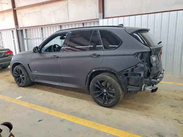 5UXKR0C55JL070517 2018 BMW X5 - Image 2