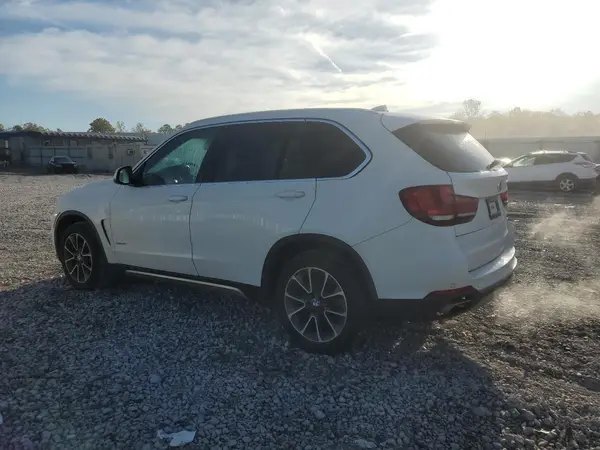 5UXKR0C55JL070940 2018 BMW X5 - Image 2