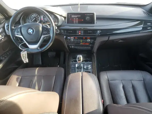 5UXKR0C55JL070940 2018 BMW X5 - Image 8