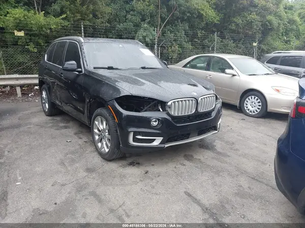 5UXKR0C55JL071036 2018 BMW X5 - Image 1