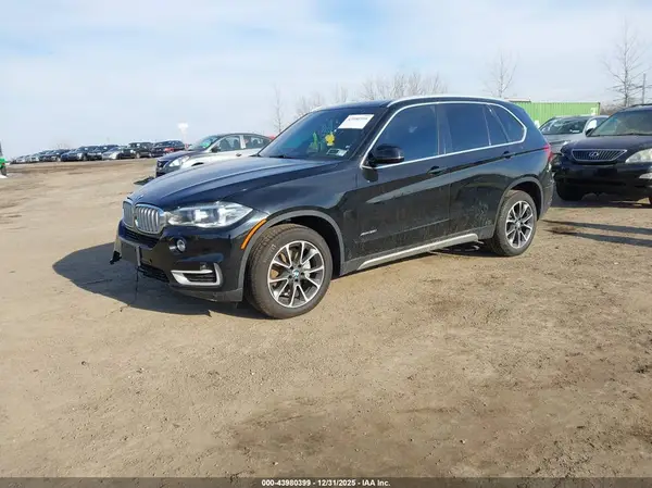 5UXKR0C55JL075331 2018 BMW X5 - Image 2