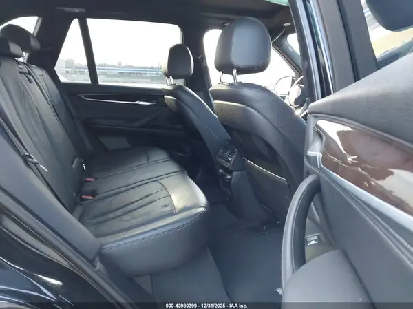 5UXKR0C55JL075331 2018 BMW X5 - Image 8