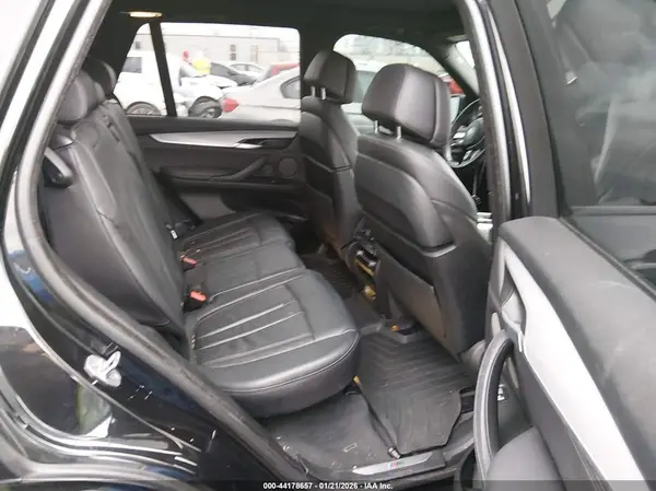 5UXKR0C55JL075510 2018 BMW X5 - Image 8