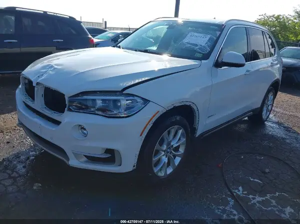 5UXKR0C55JL076558 2018 BMW X5 - Image 2