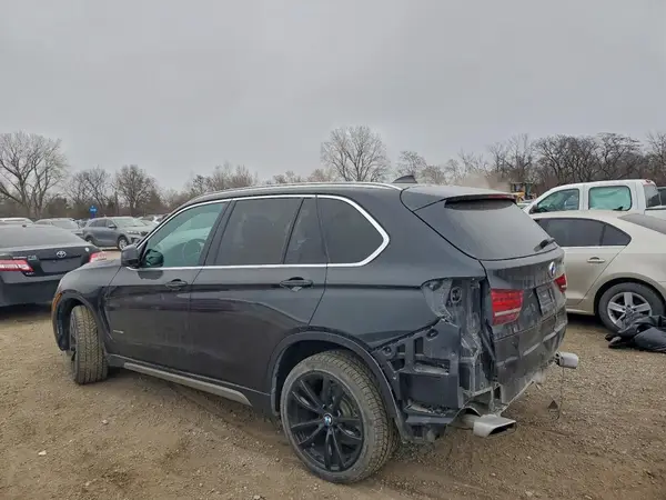 5UXKR0C55JL077225 2018 BMW X5 - Image 2