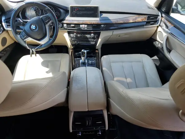 5UXKR0C56G0P20255 2016 BMW X5 - Image 8